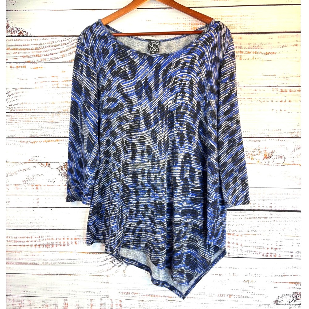 Ciara Sun Woo XS Top Blue Black Abstract Print 3/4 Sleeve Asymmetrical